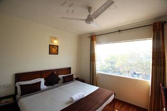 TG Stays Apna Enclave, Gurgaon 2